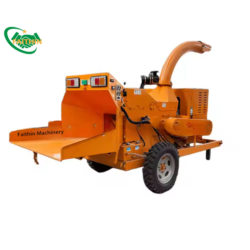 Portable Diesel Engine Driven Wood Crusher Machine Wood Sawdust Manufacturer Price Wood Crusher